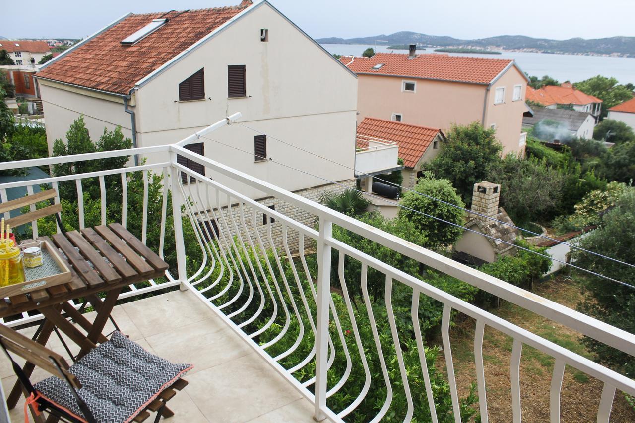 Apartments Petrina Sveti Filip i Jakov Exteriér fotografie